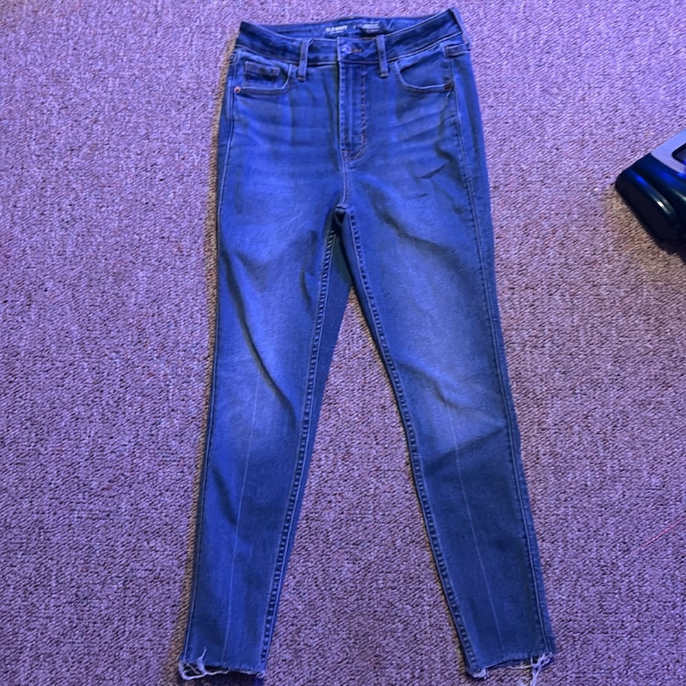 Size 2 women’s extra high rise skinny jeans